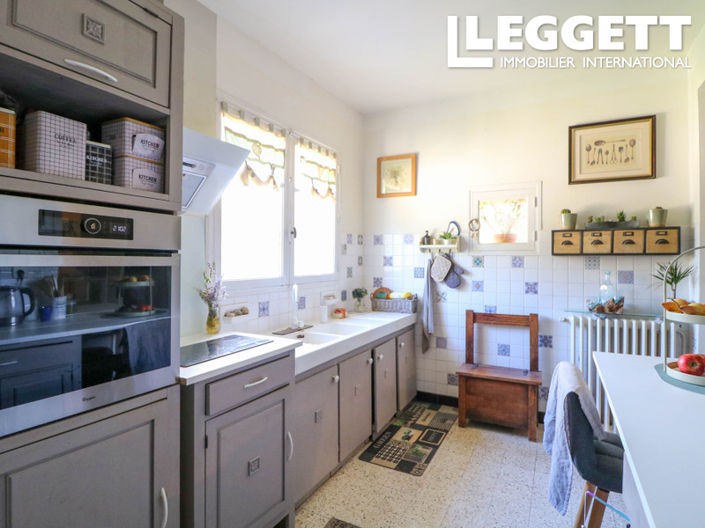 Image No.3-Châteaux de 6 chambres à vendre à Uzès