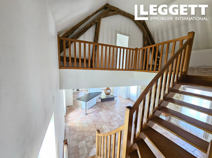 Image No.6-Maison de 4 chambres à vendre à Ainay-le-Château