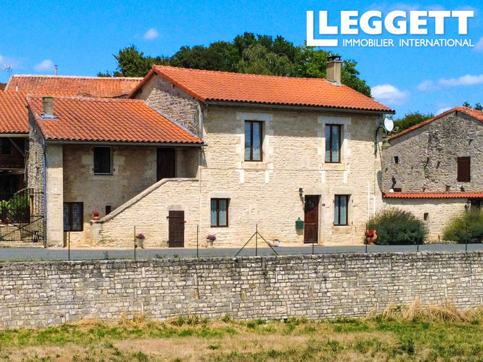 Image No.10-3 Bed House for sale