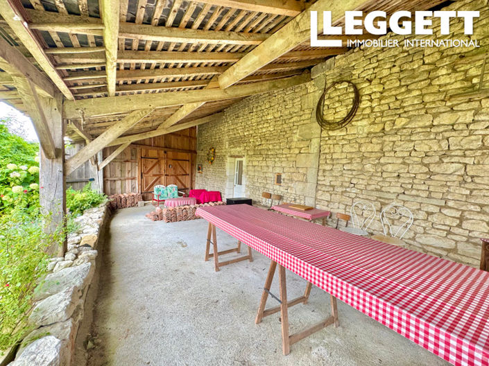 Image No.10-2 Bed House for sale