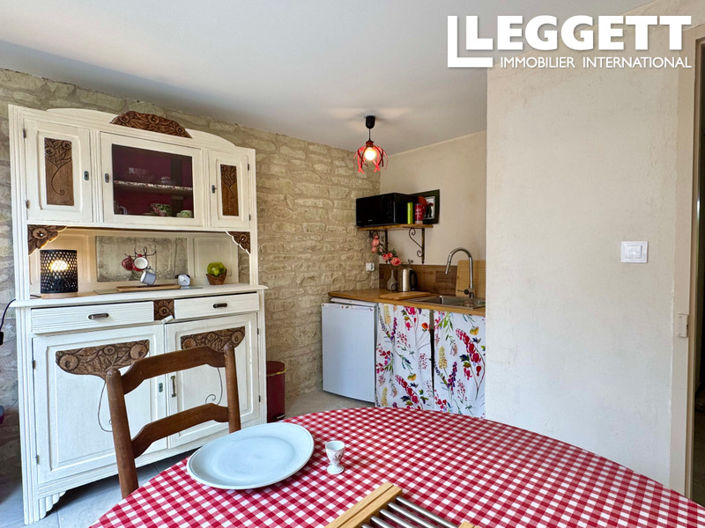 Image No.7-2 Bed House for sale