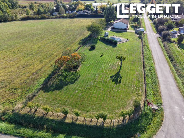 Image No.10-3 Bed House for sale