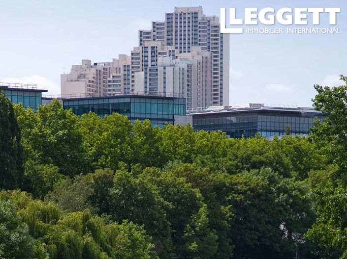 Image No.8-Appartement de 4 chambres à vendre à Issy-les-Moulineaux