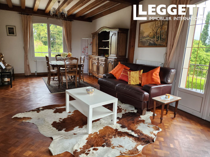 Image No.3-Maison de 4 chambres à vendre à Nouic