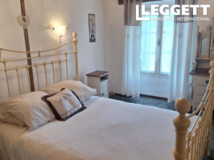 Image No.9-4 Bed House for sale