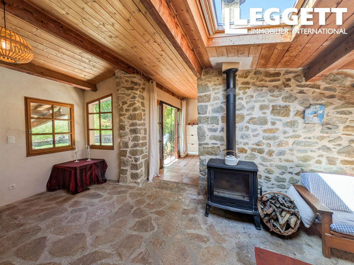 Image No.4-6 Bed House for sale