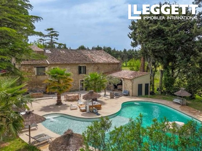 Image No.6-10 Bed House for sale