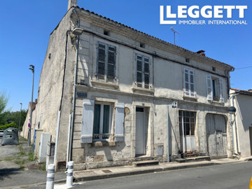 1 - Saint-Jean-d'Angély, Maison
