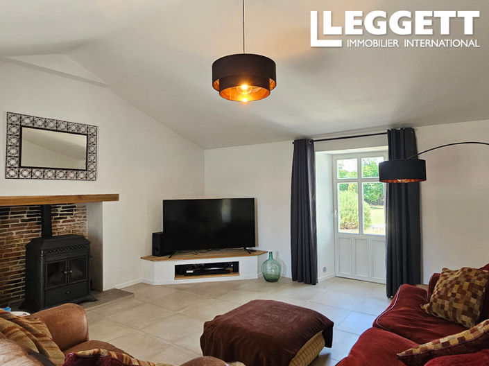 Image No.7-3 Bed House for sale