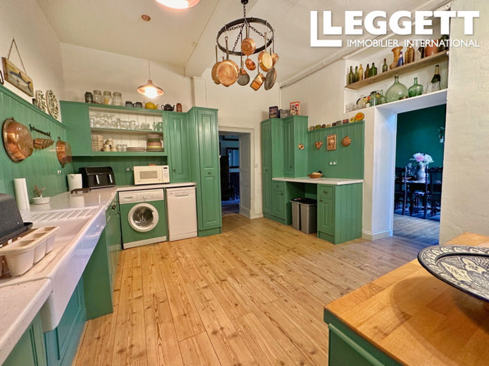 Image No.6-4 Bed House for sale