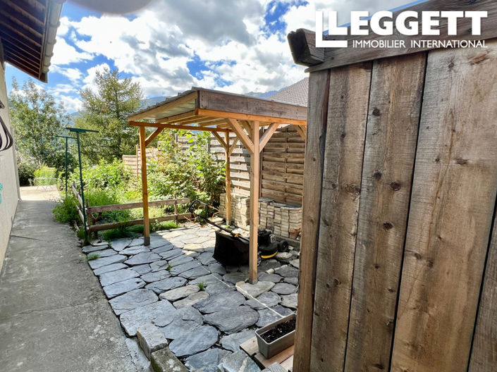 Image No.3-3 Bed House for sale