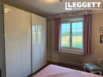 ahr0chm6ly9jzg4uagvzdglhlmltbw8vaw1hz2uvvevom