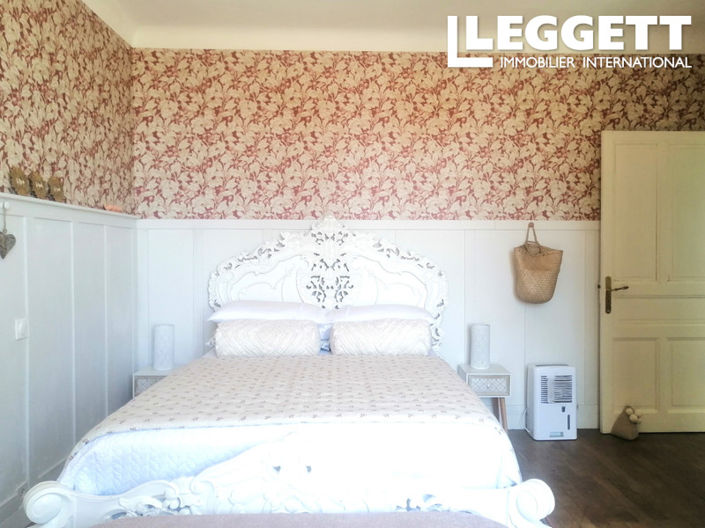 Image No.7-4 Bed House for sale