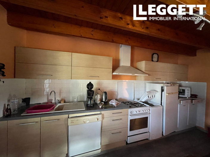 Image No.6-3 Bed House for sale