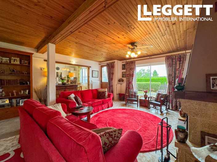 Image No.9-3 Bed House for sale