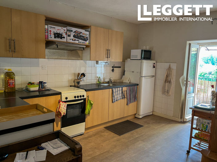 Image No.5-2 Bed House for sale