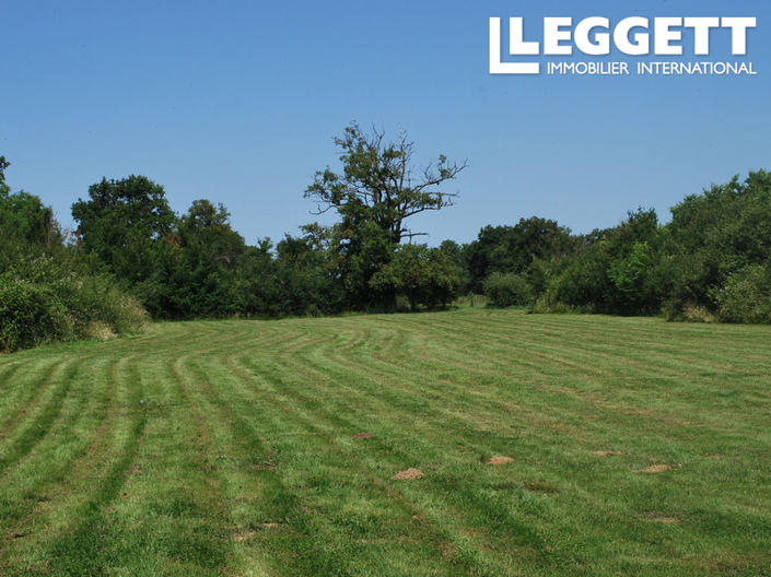 Image No.2-4 Bed House for sale