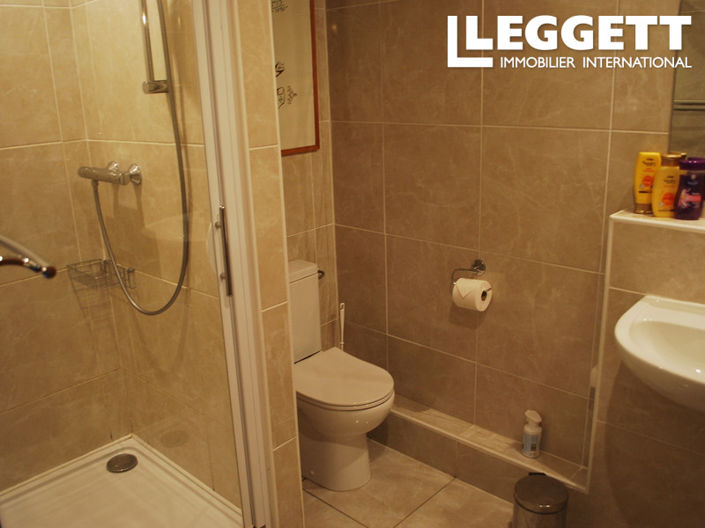 Image No.8-4 Bed House for sale