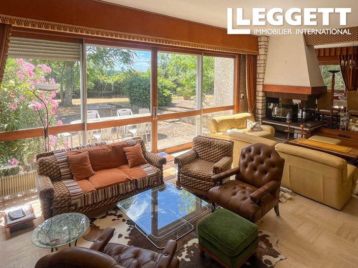 Image No.5-5 Bed House for sale