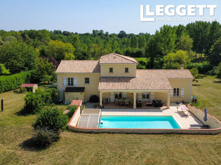 Image No.1-4 Bed House for sale