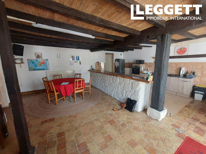 Image No.5-Maison de 4 chambres à vendre à Vouzan