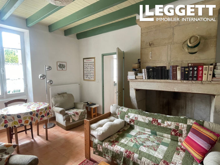 Image No.8-5 Bed House for sale