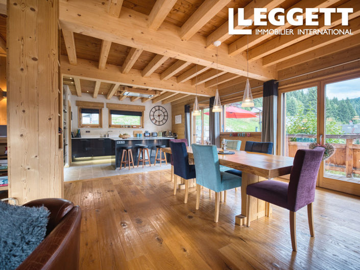 Image No.4-5 Bed House for sale