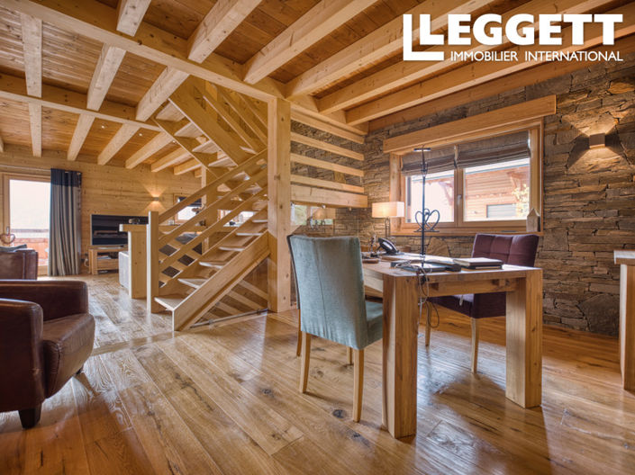 Image No.6-5 Bed House for sale