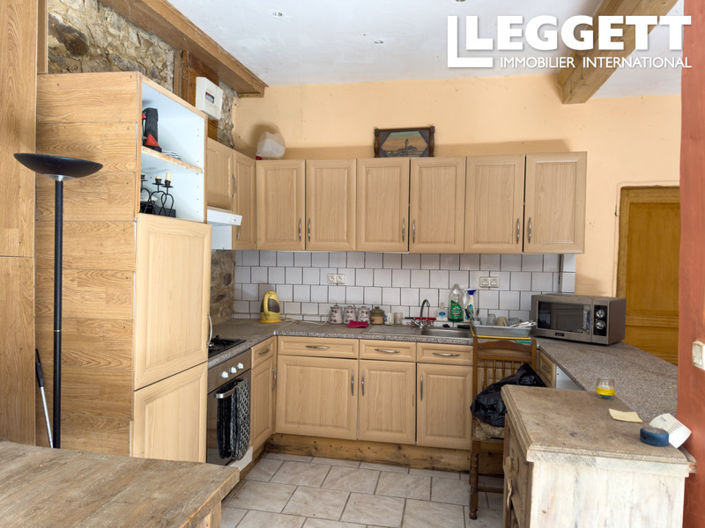 Image No.8-2 Bed House for sale