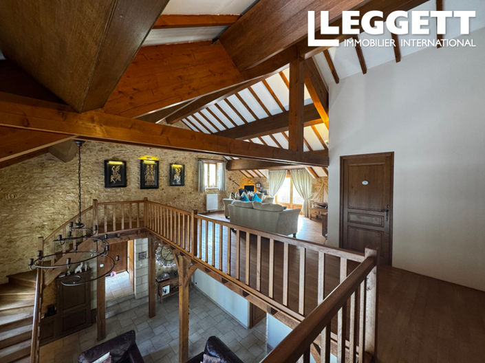 Image No.10-Bar de 8 chambres à vendre à Saint-Avit-Sénieur