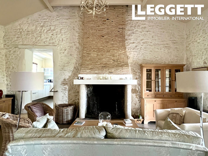 Image No.8-2 Bed House for sale