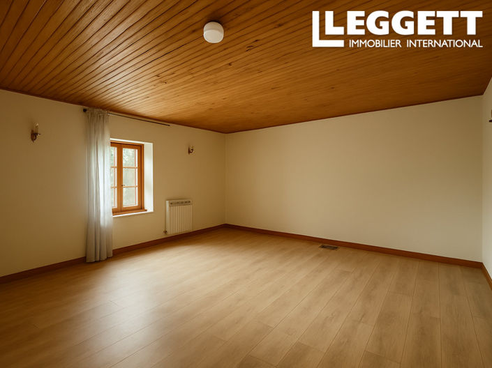 Image No.5-4 Bed House for sale