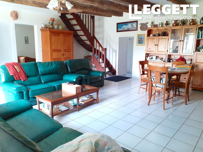 Image No.5-5 Bed House for sale