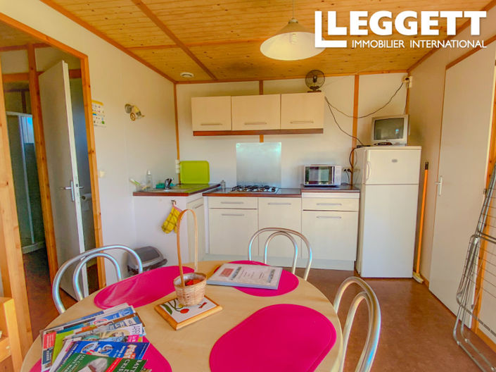 Image No.10-Commercial de 25 chambres à vendre à Le Ham