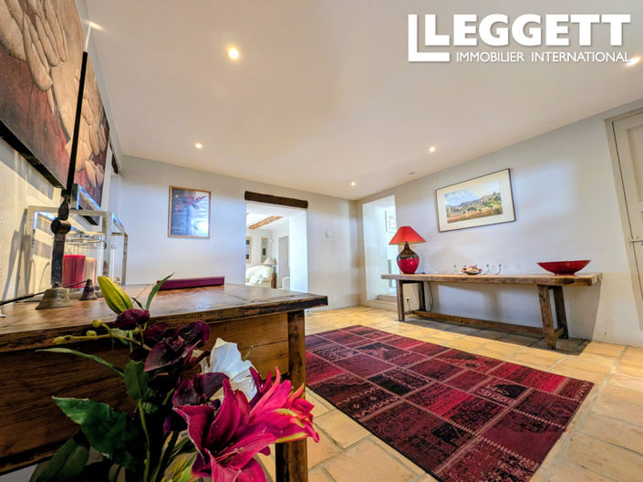 Image No.5-5 Bed House for sale