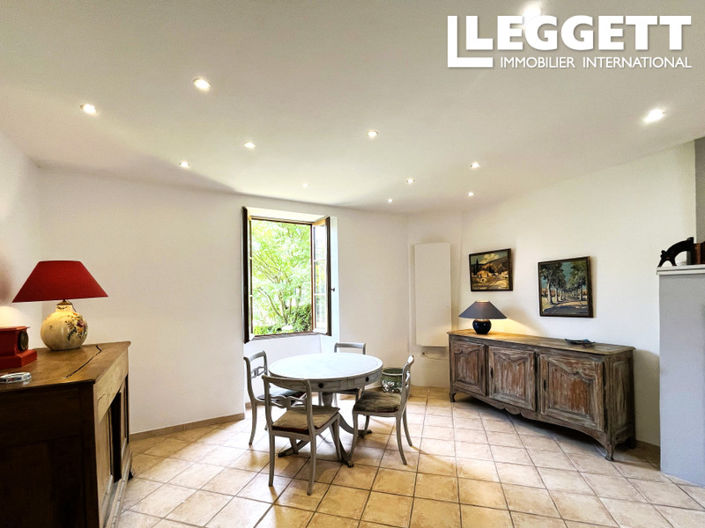 Image No.7-Maison de 2 chambres à vendre à Confolens