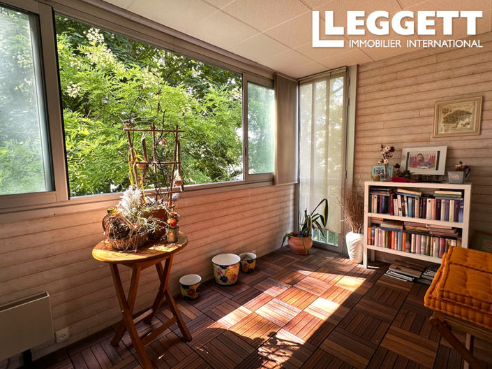 Image No.10-2 Bed Apartment for sale