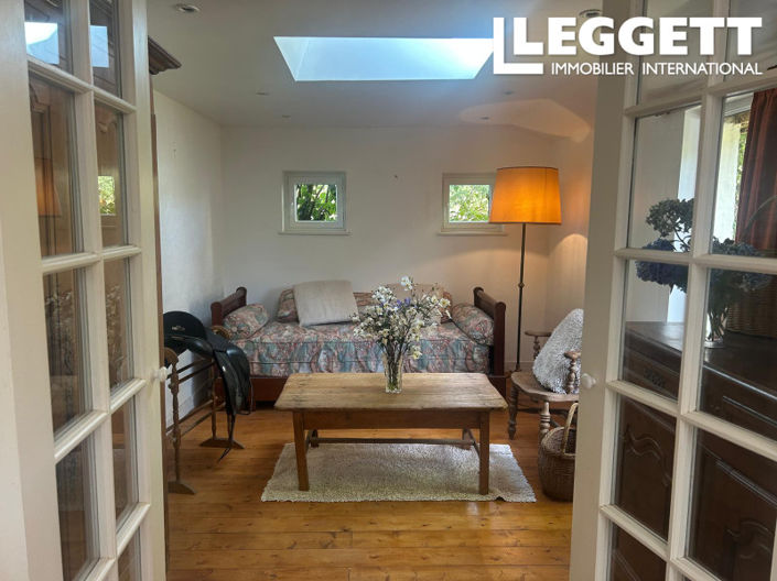 Image No.4-4 Bed House for sale