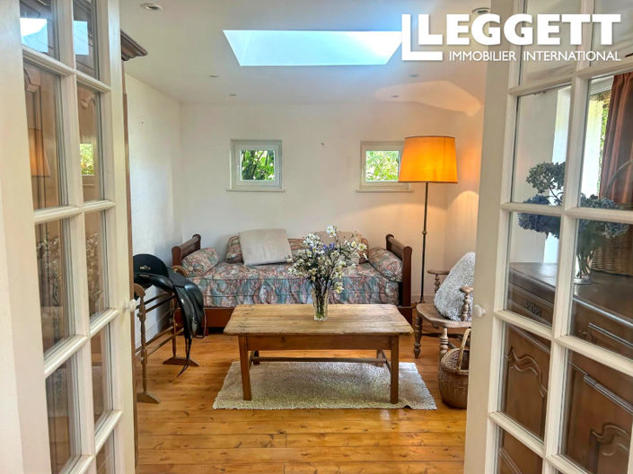 Image No.4-4 Bed House for sale