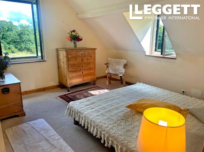 Image No.7-4 Bed House for sale