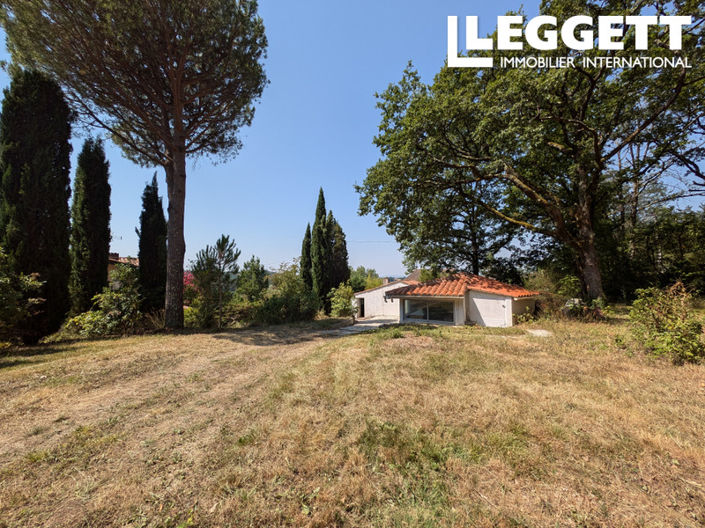 Image No.10-6 Bed House for sale