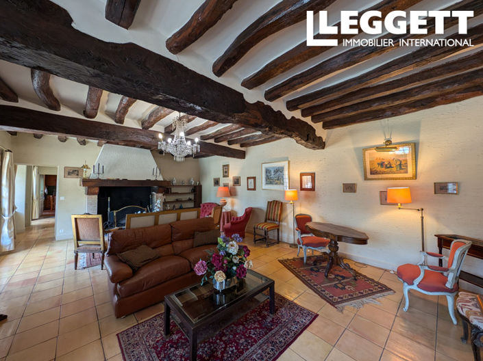 Image No.5-6 Bed House for sale