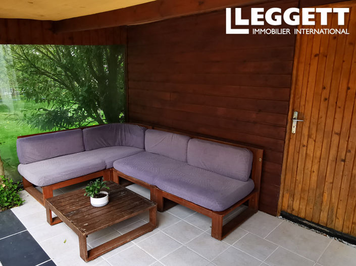 Image No.8-4 Bed House for sale