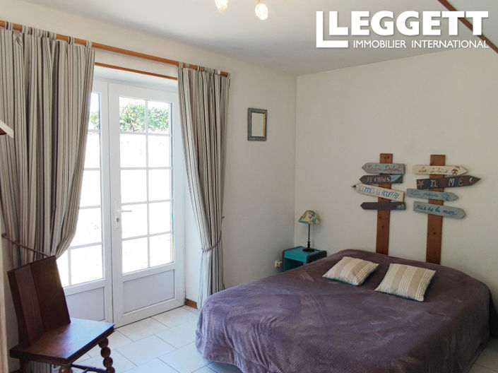 Image No.7-4 Bed House for sale