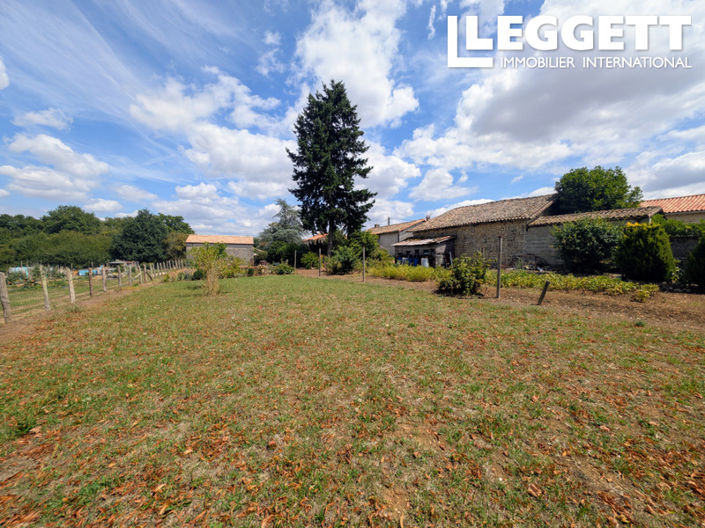 Image No.2-Maison de 2 chambres à vendre à Saint-Coutant