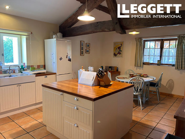 Image No.3-3 Bed House for sale