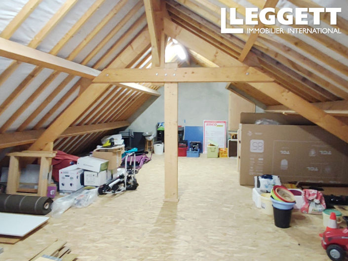 Image No.10-4 Bed House for sale