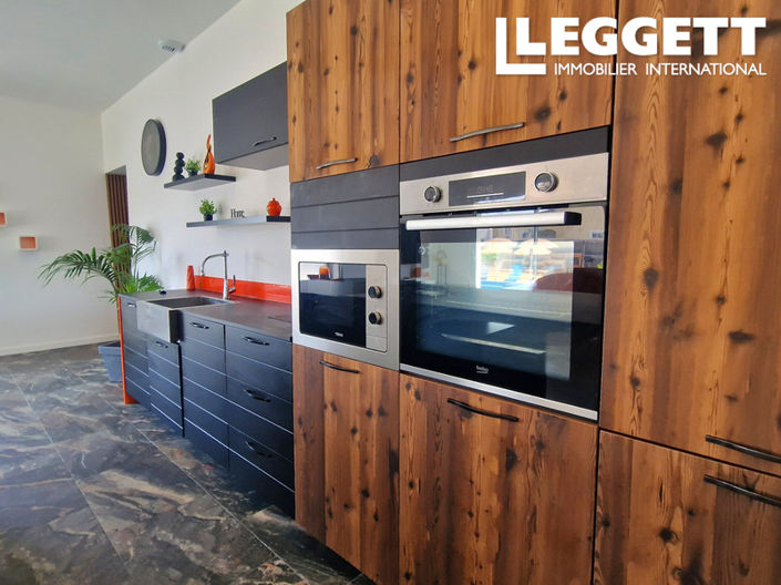 Image No.4-4 Bed House for sale