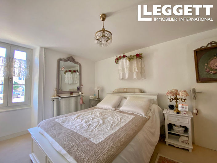 Image No.5-Maison de 4 chambres à vendre à Rochechouart