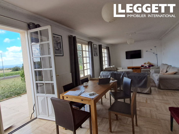 Image No.5-5 Bed House for sale